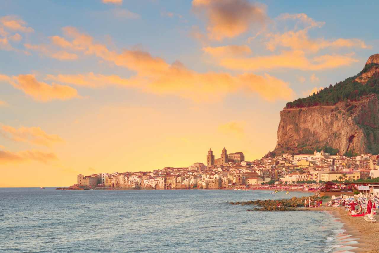 Non è crisi demografica, è perdita di comunità: il caso Cefalù