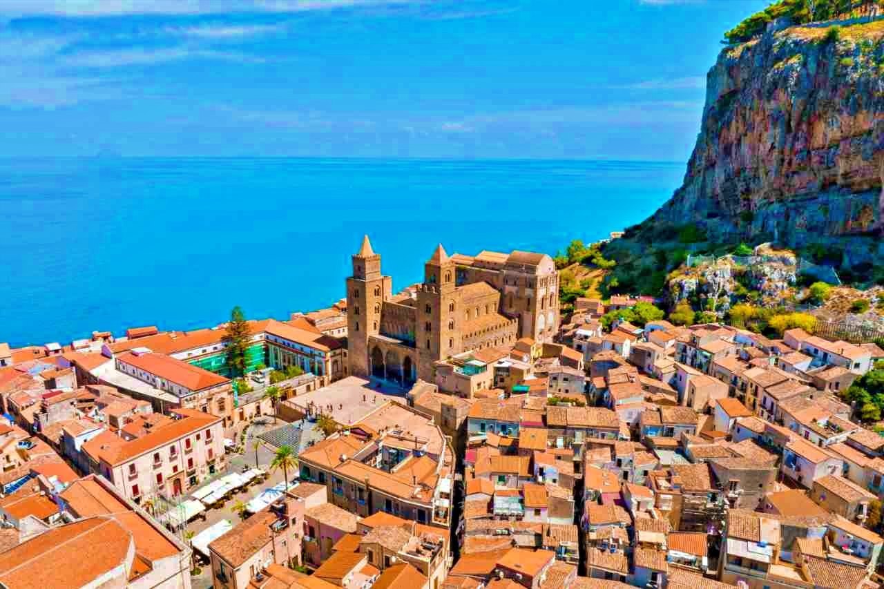 Quando un luogo diventa destinazione, deve imparare a restare prima di tutto una casa