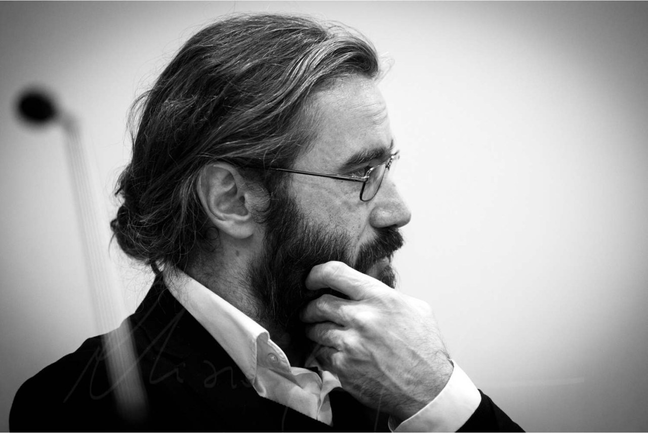Anarchica la morte: il nuovo romanzo di Giordano Meacci