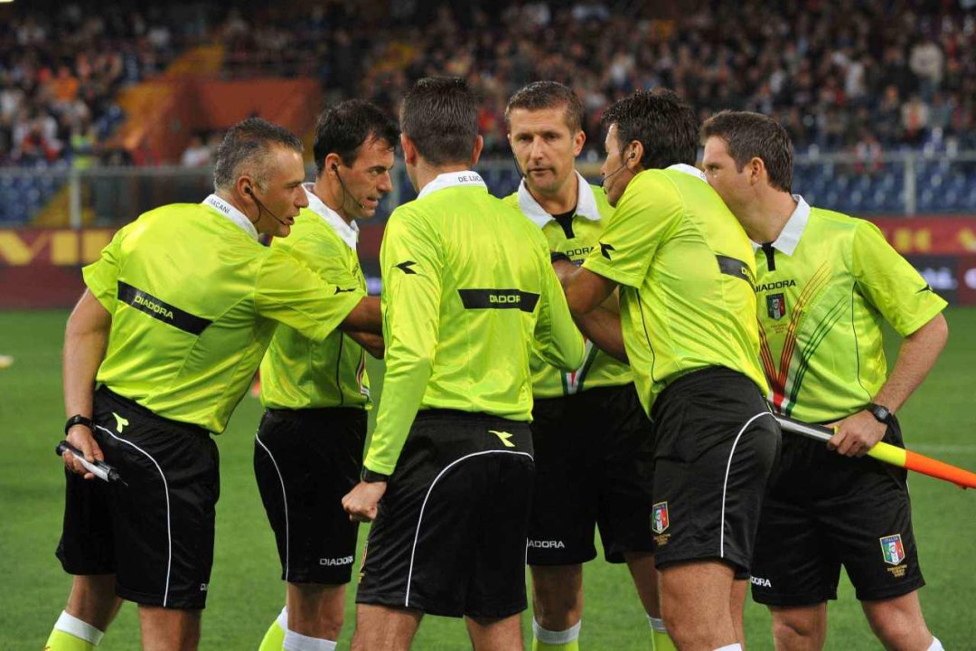 Calciopoli vent'anni dopo: non è un problema di arbitri, è che nessuno vuole davvero il sorteggio